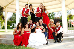 Wedding party group at Promise Gardens